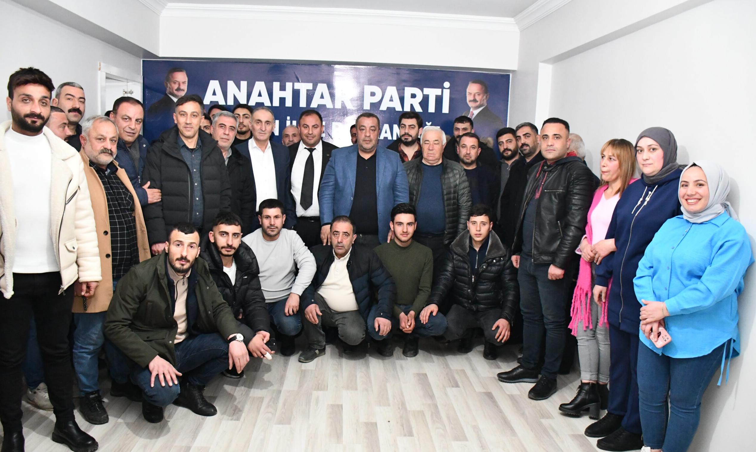 Muzaffer Gül: “Anahtar Parti, Siyasete Liyakat ve Umut Getiriyor”