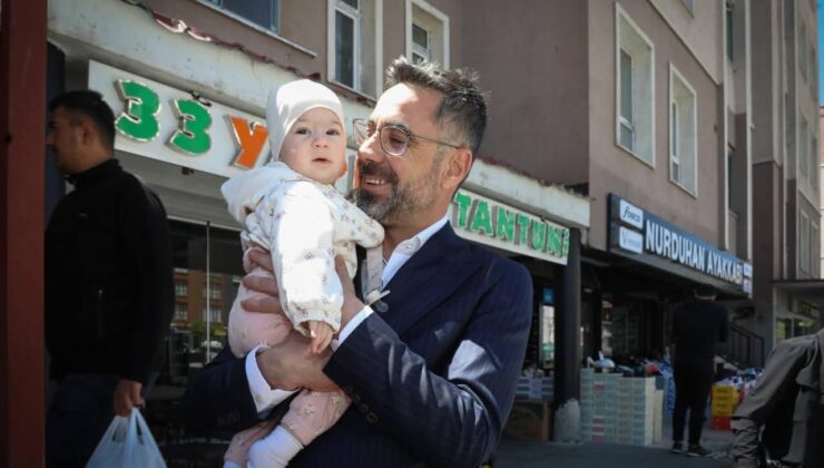 Güleryüzüyle Gönüllere, Hizmetiyle Şehre Dokunan Başkan