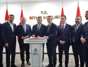 AYDINLAR BELDESİ’NE SEMT SAHASI VE GENÇLİK MERKEZİ MÜJDESİ! 