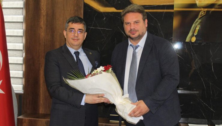 Tatvan Devlet Hastanesi’nde Yeni Dönem: Başhekimlik Görevini Uzm. Dr. Barış Sarıçoban Devraldı